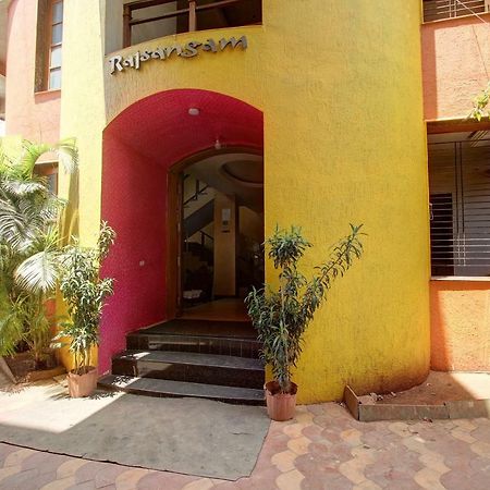 Hotel Rajsangam International Badami Bagian luar foto